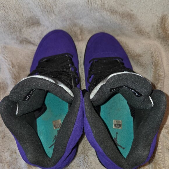 Air Jordan 5 Retro Alternate Grape (136027-500) - Men's sz 13 - Picture 5 of 6